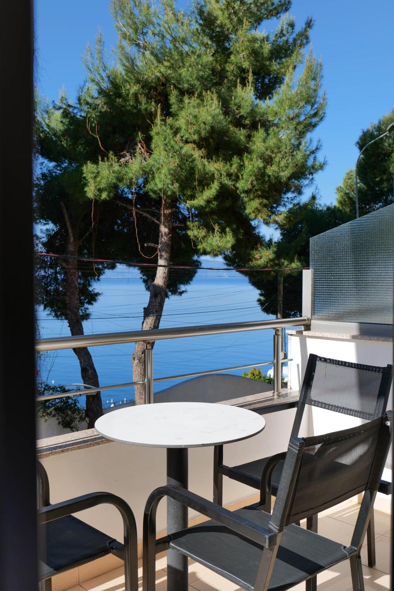 Hotel Argjiro Sarandë Exterior foto